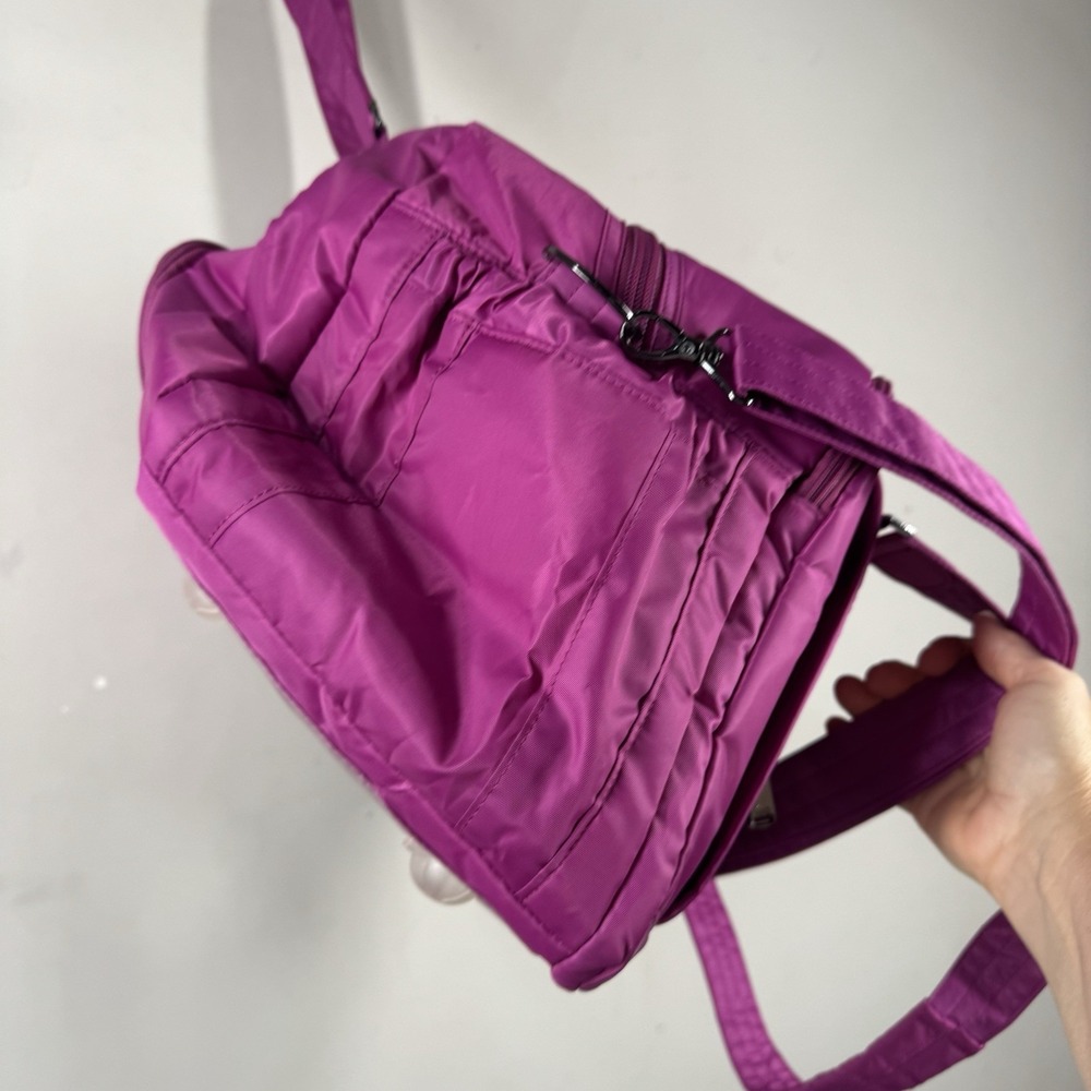Lug PROPELLER Travel Duffel Bag Orchid Pink Nylon Weekender Carry All On - Picture 8 of 13